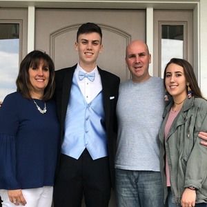 Meet your Posher, Becky